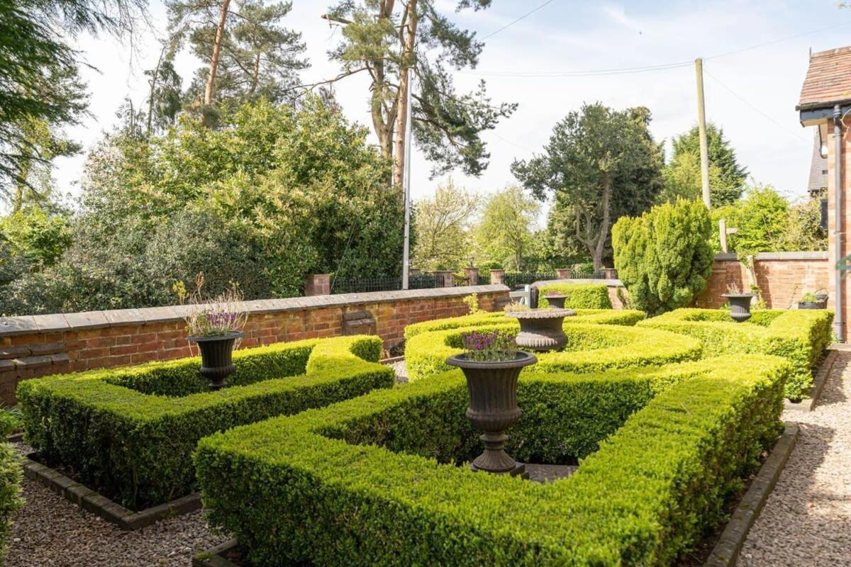 Beautiful Country For 8 - Great Staycation Holiday home *