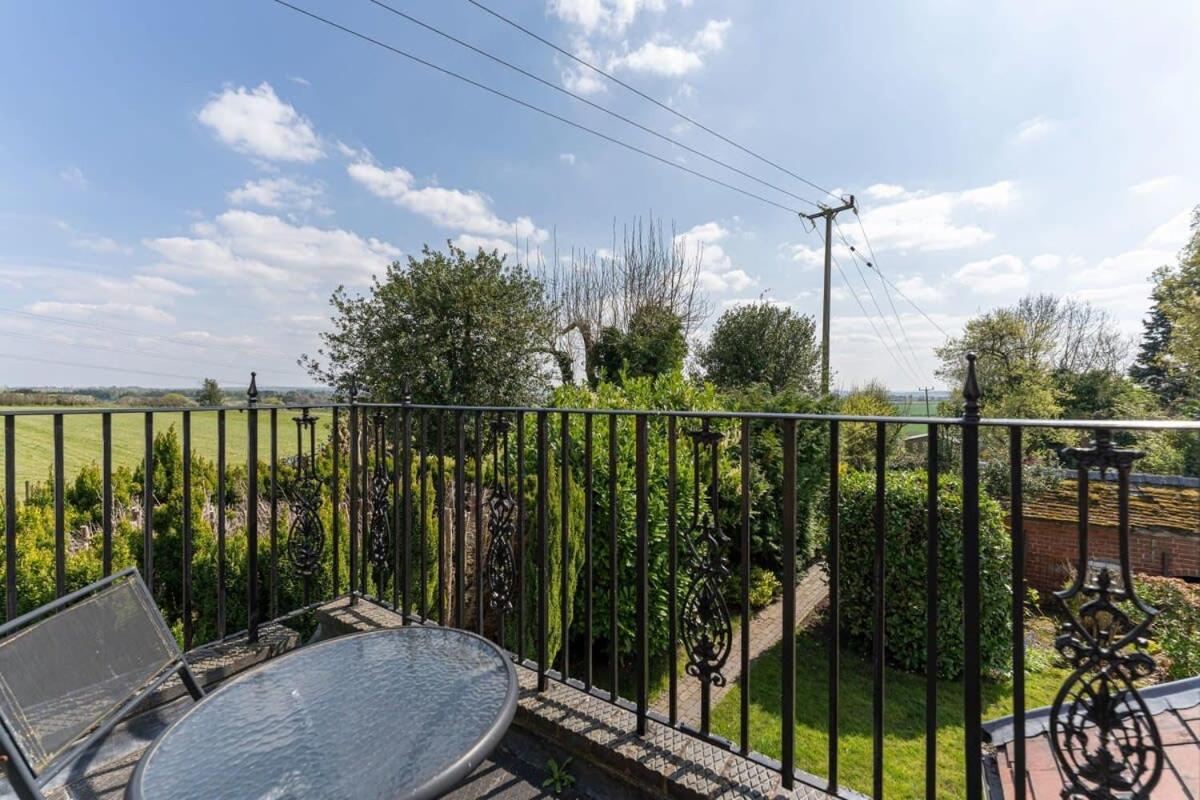 Holiday home Beautiful Country For 8 - Great Staycation Wolverhampton